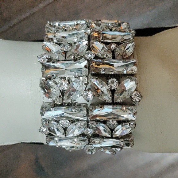 Karl Lagerfeld Leather Ivory Embellished Platform Cavin Ankle Boots BLING 8.5 - Picture 3 of 6